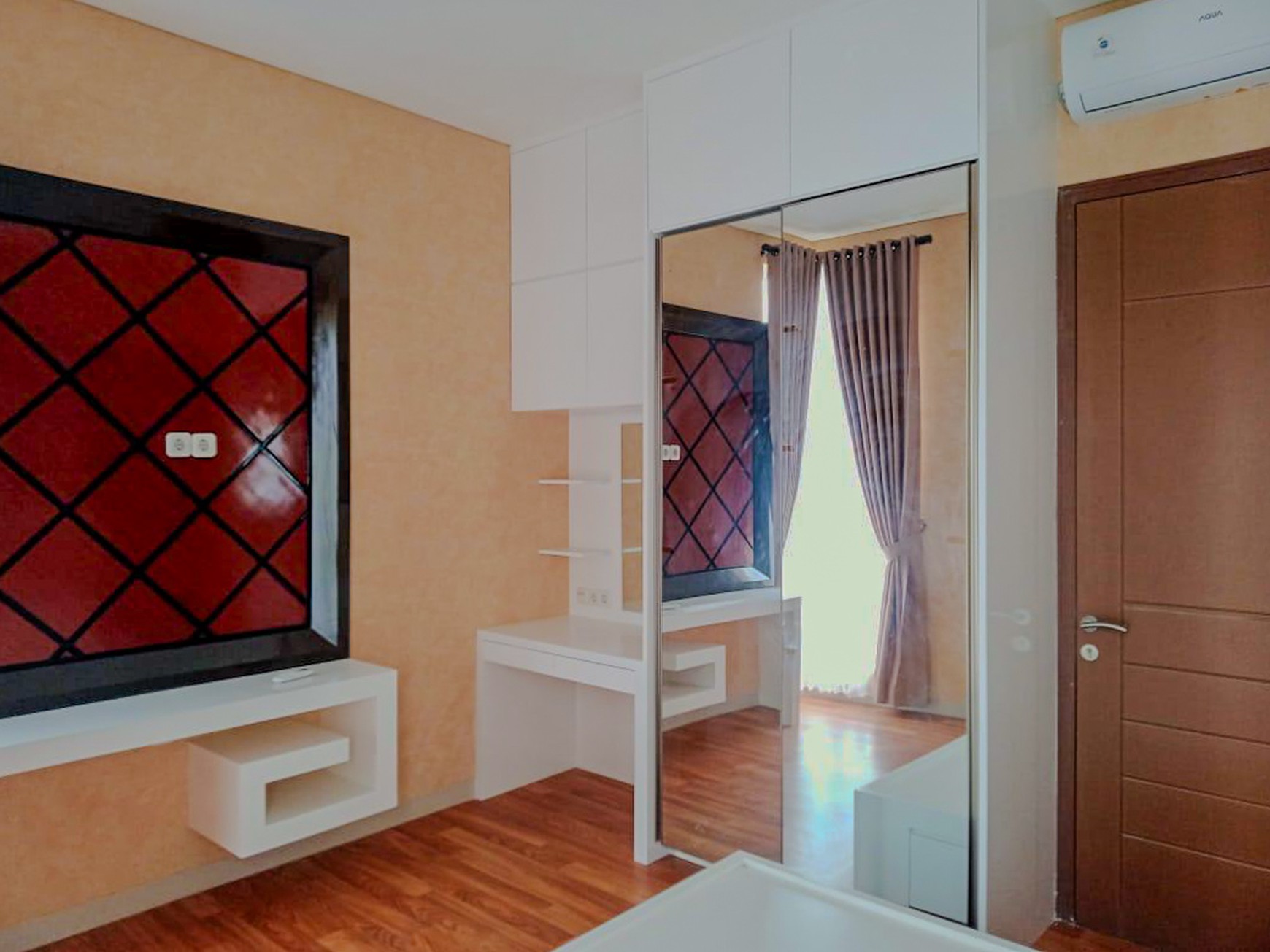 RUMAH TOWNHOUSE LAVANYA HILLS RESIDENCE CINERE, DEKAT VILLA CINERE MAS