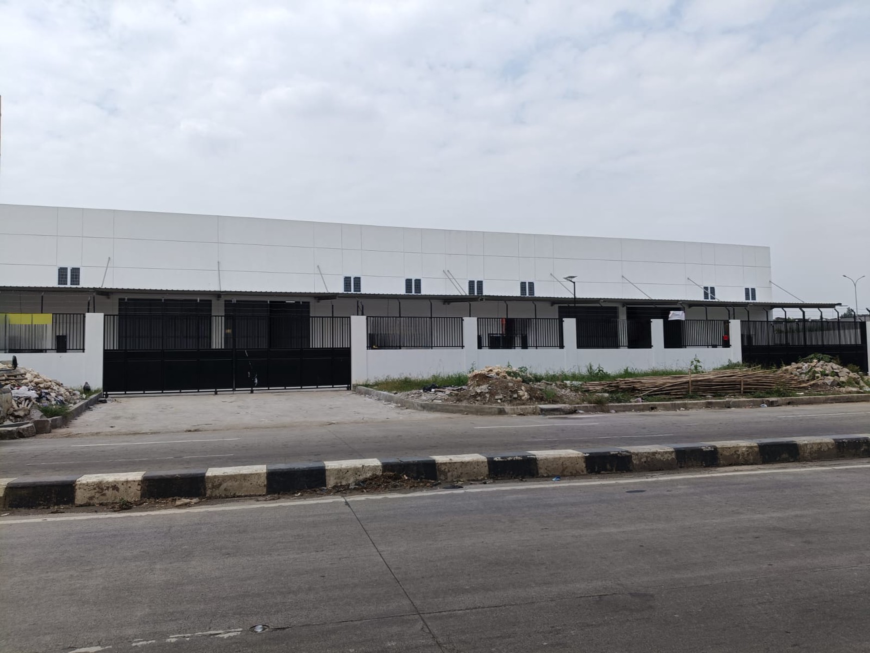 Gudang sewa , Grand Wisata , Bekasi Timur