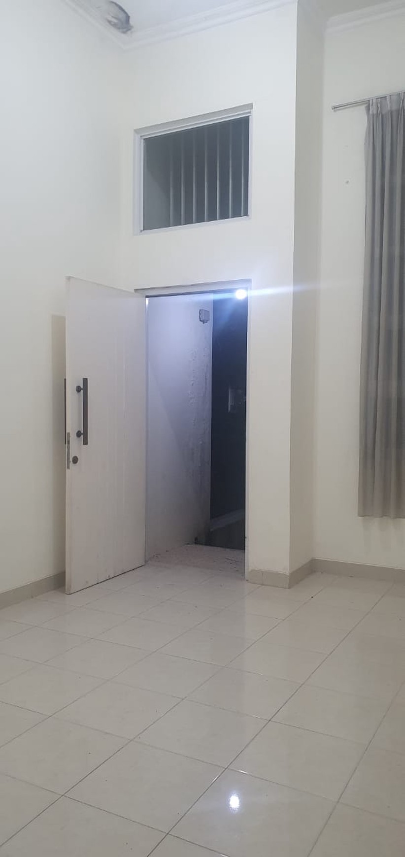 Disewakan rumah 2 kamar tidur ,Grand Wisata
