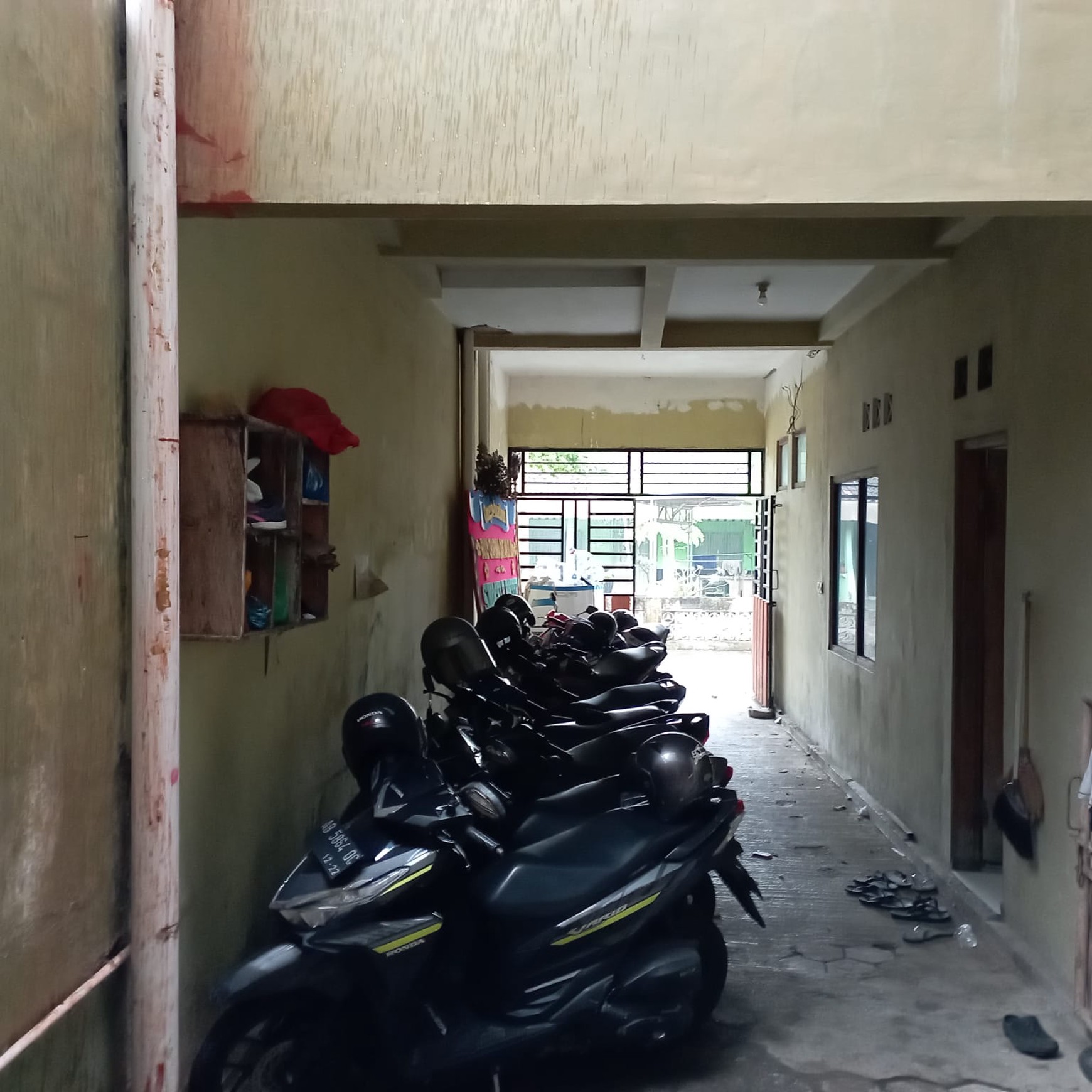 RUMAH KOST AKTIF 19 KAMAR DI DAERAH BANGUNHARJO, SLEMAN