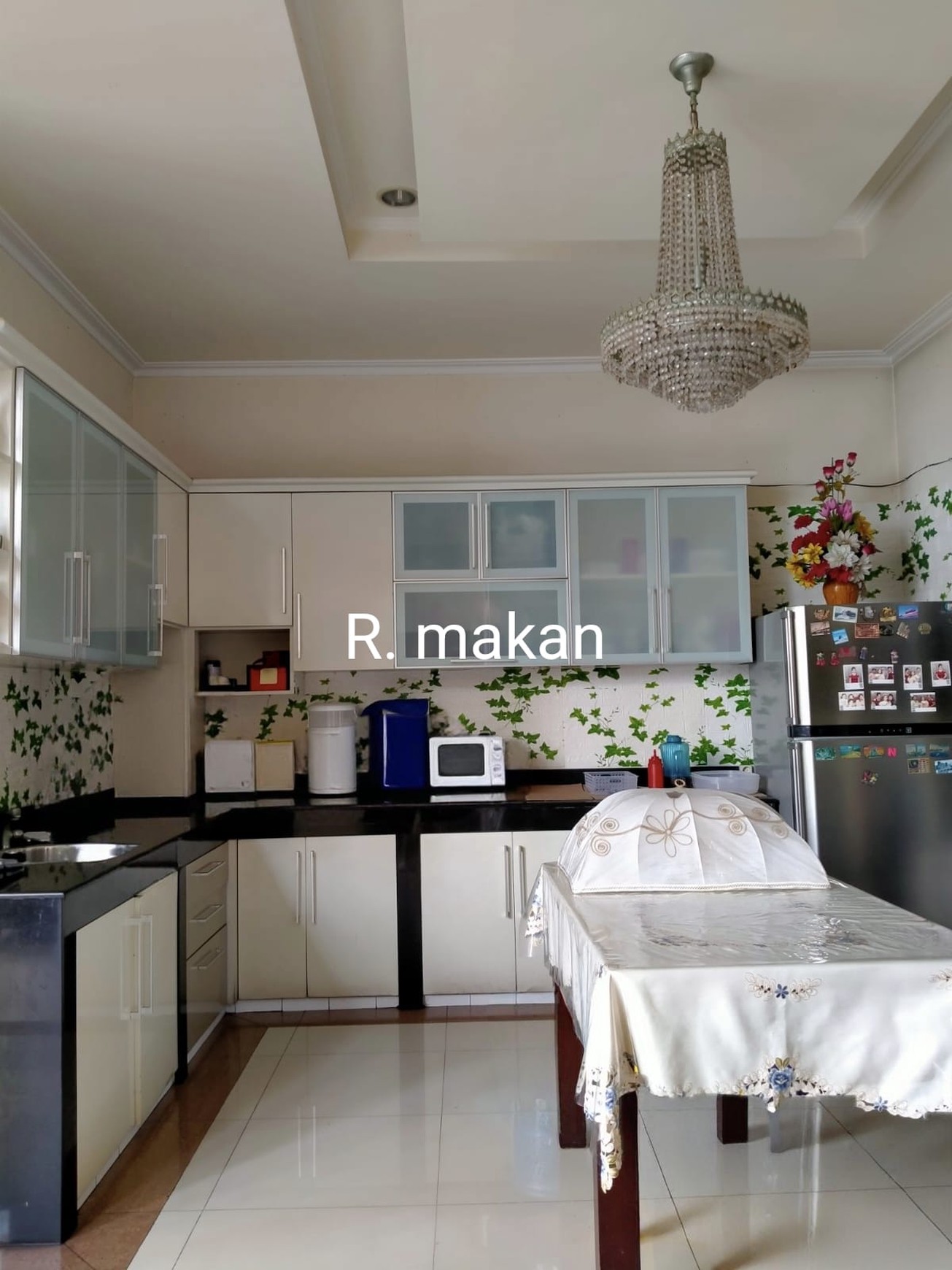 Rumah dijual cepat pinggir jalan cocok untuk usaha Rp 4,5 M nego Delta Sari Indah Sidoarjo