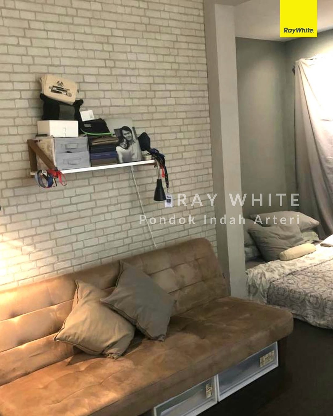 Dijual Rumah  Area Komersil Cocok Buat Kantor  di Mampang Prapatan, Jakarta Selatan