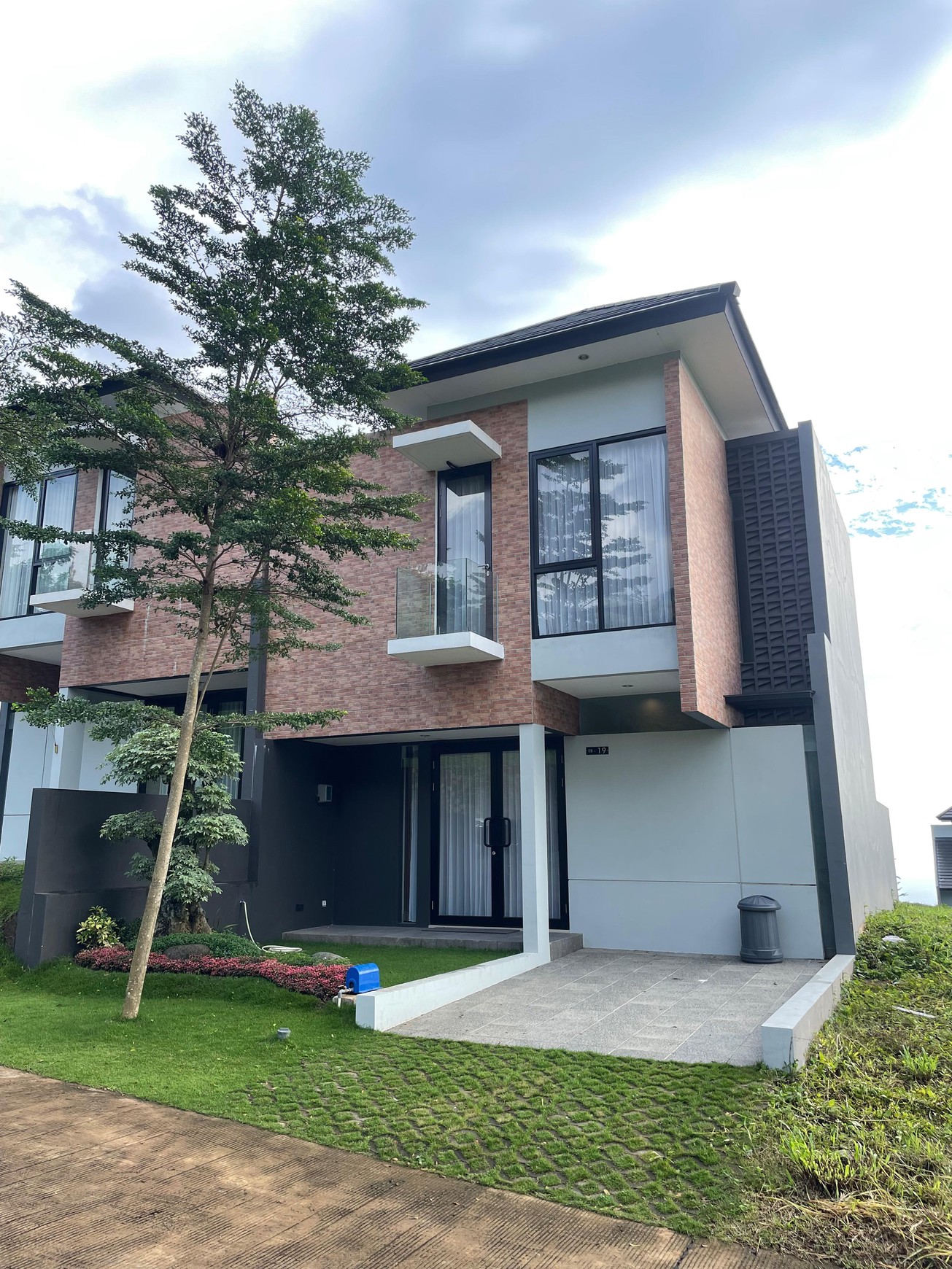 Dijual Villa 2 Lantai di Kawasan Premium Taman Dayu, Prigen - Pandaan, Pasuruan