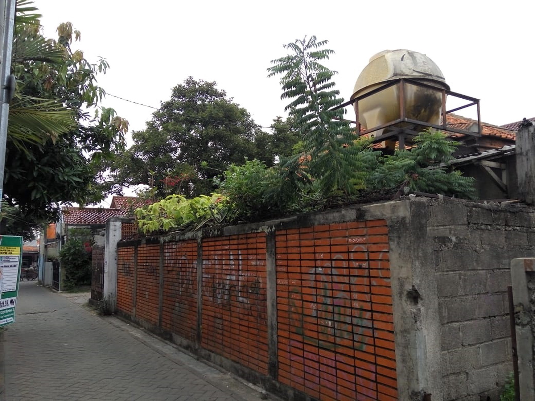 Rumah Lama 1 Lantai di Kreo, Larangan, Tangerang Dekat Halte Trans Jakarta Puri Beta 2