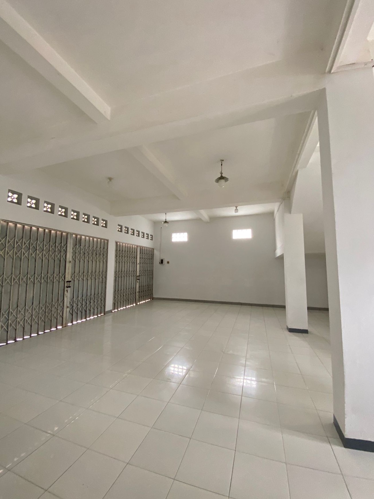 Ruang Usaha Lokasi Strategis Di Jalan Wates-Jogja Km 22 Triharjo, Wates, Kulonprogo