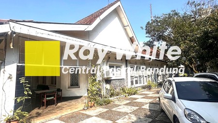 Tanah dan Bangunan di Mainroad Dago