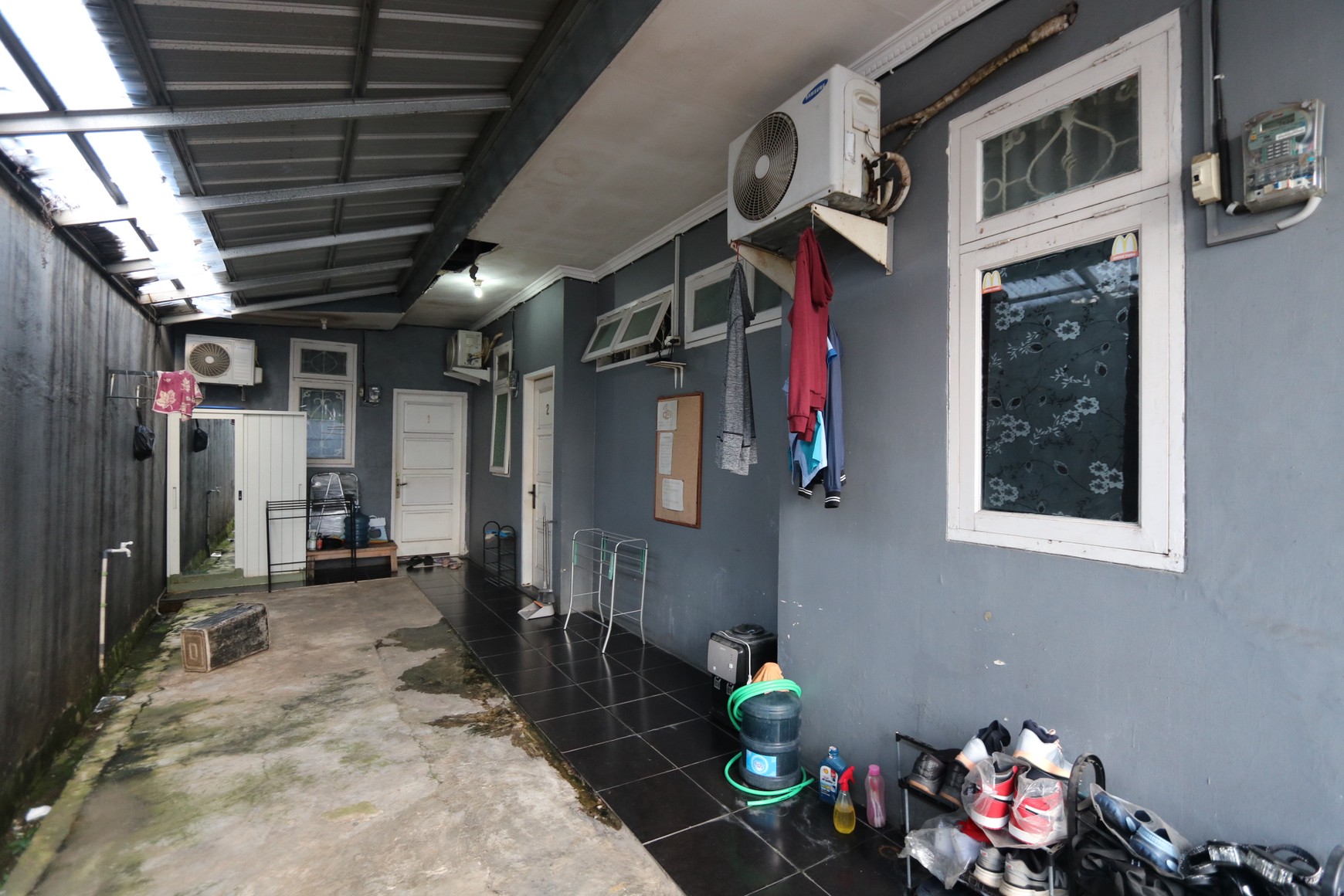 RUMAH NYAMAN STRATEGIS DEKAT MRT DENGAN KONTRAKAN 22 PINTU LEBAK BULUS CILANDAK