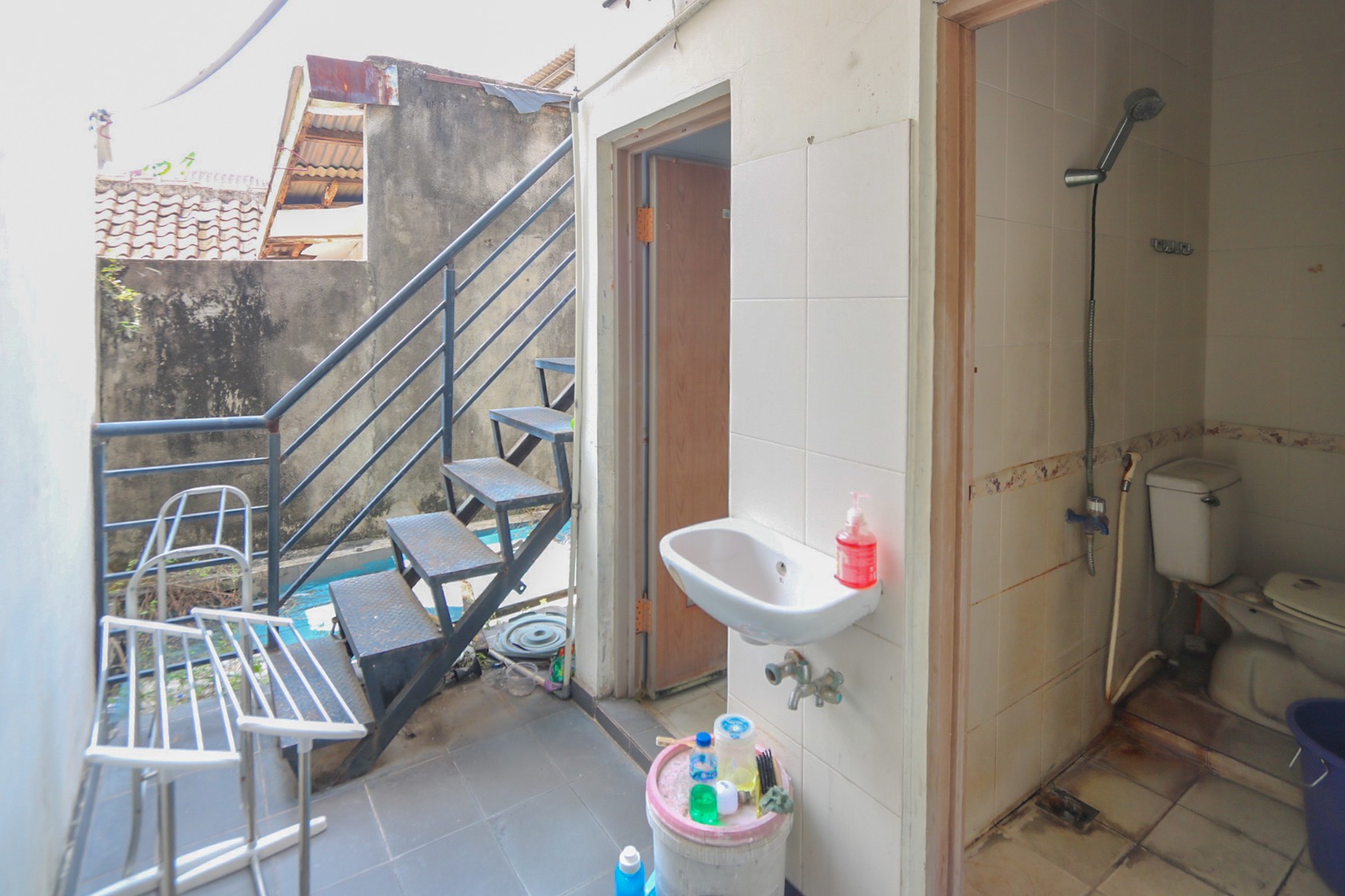 Rumah Klasik Bonus 11 Kamar Kost Di Gandaria