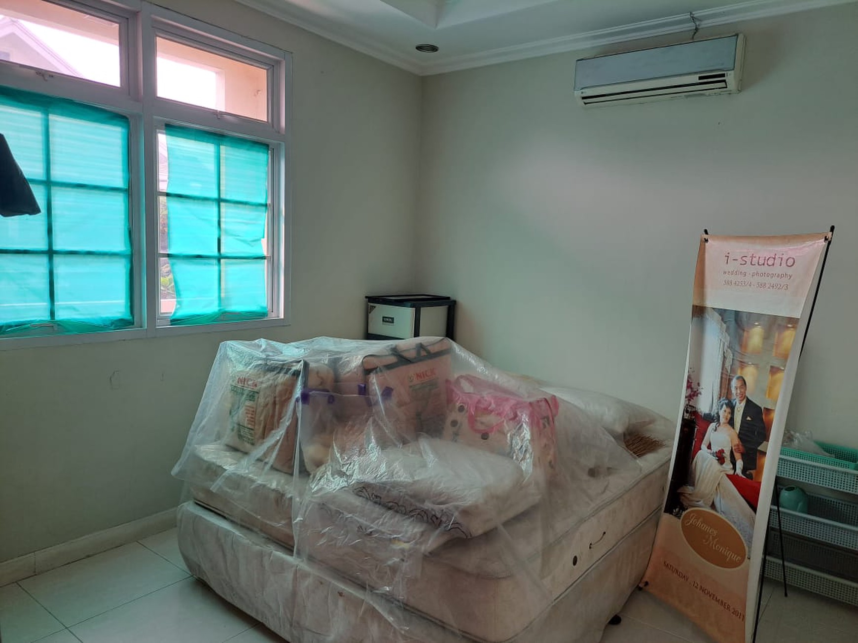 Dijual Cepat Rumah keamanan 24 jam,jalan lebar di Bintaro Jaya 9