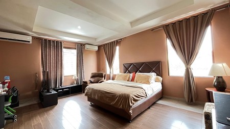 Dijual Cepat Rumah nyaman,lokasi oke di Bintaro Jaya 9