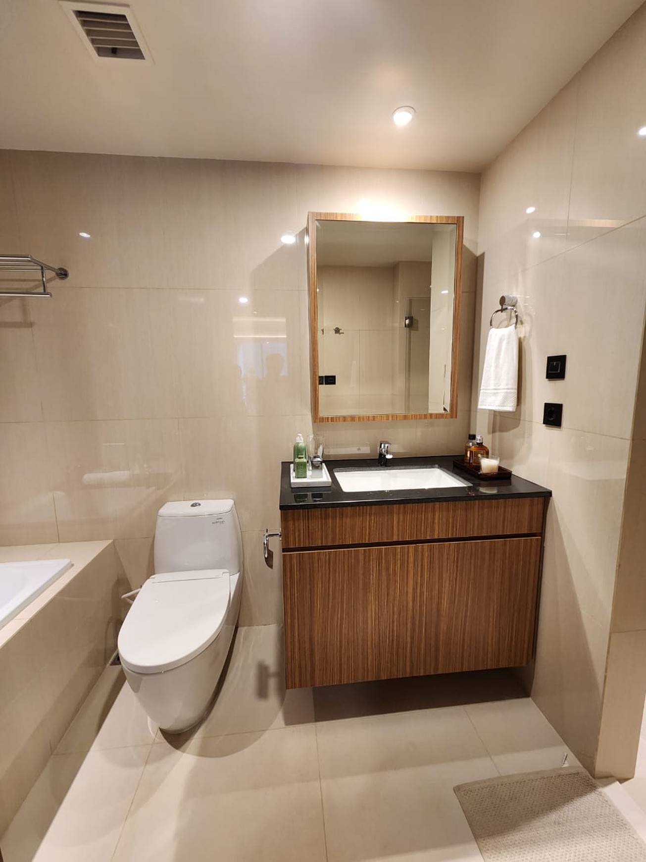 For Sale Apartement Branz Mega Kuningan 2BR Luxury