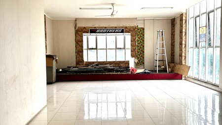 Ruko Siap Pakai,cocok buka usaha di Graha Raya