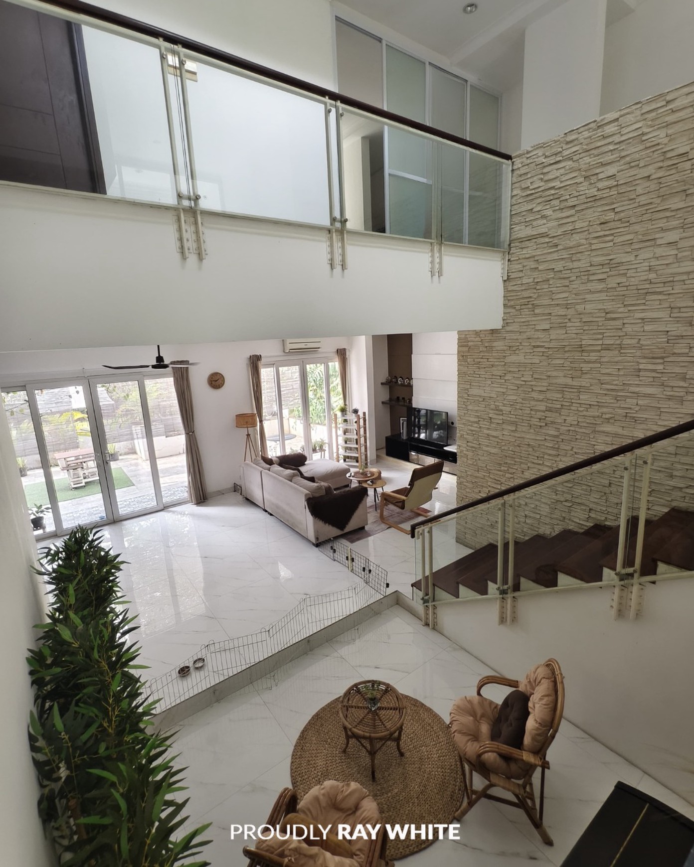 Rumah Depan Taman Luas, The Icon Ritzone BSD CITY dekat AEON Mall