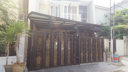 Dijual Rumah 2 Lantai Villa Melati Mas Residence, Modern Minimalis, Bebas Banjir