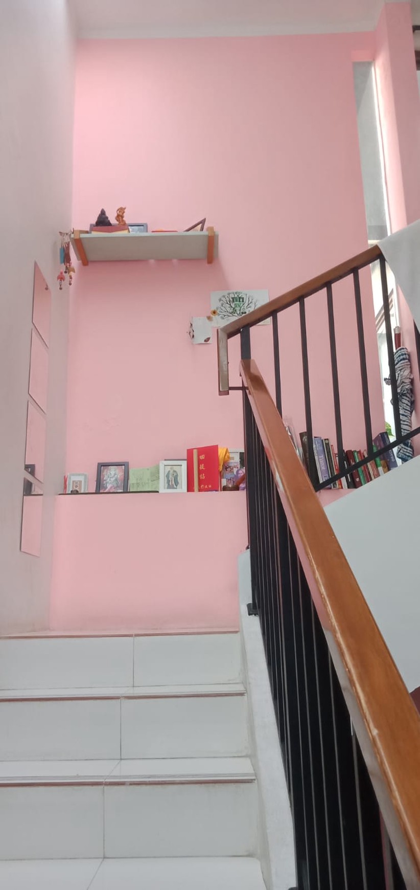 Rumah Bagus 2 Lantai Dalam CLuster SHM Siap Huni Lokasi Strategis @Bintaro -Sektor 9