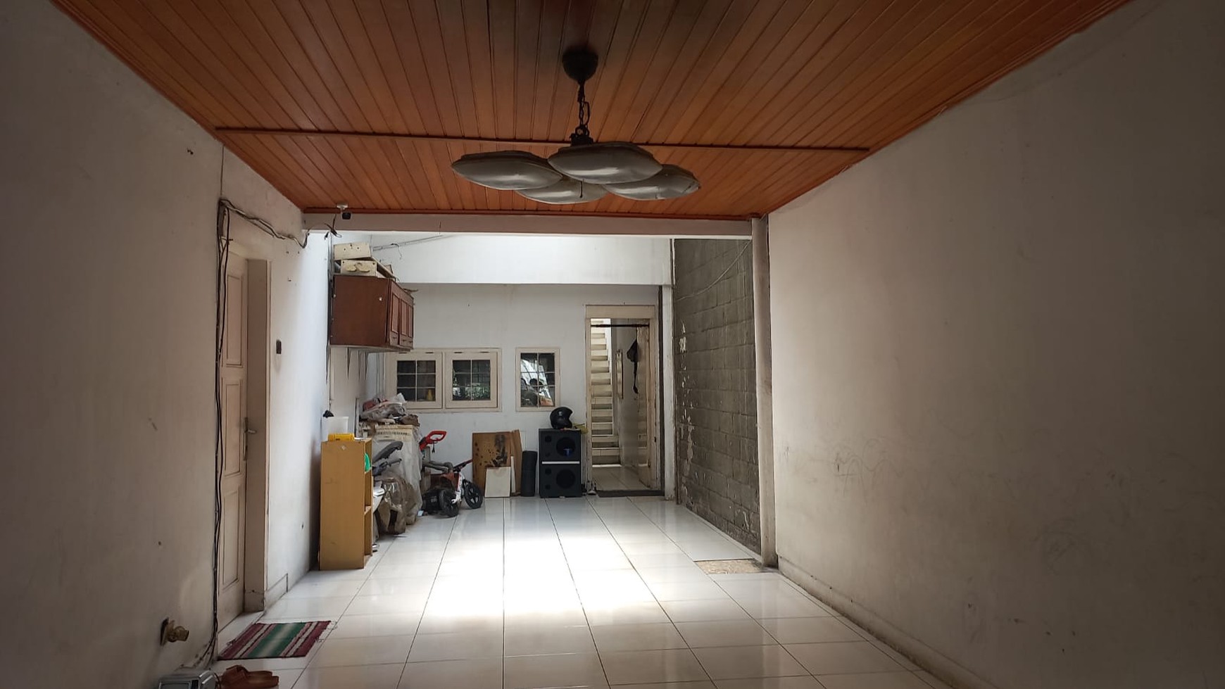 DISEWA RUMAH 2 LT Lokasi STRATEGIS