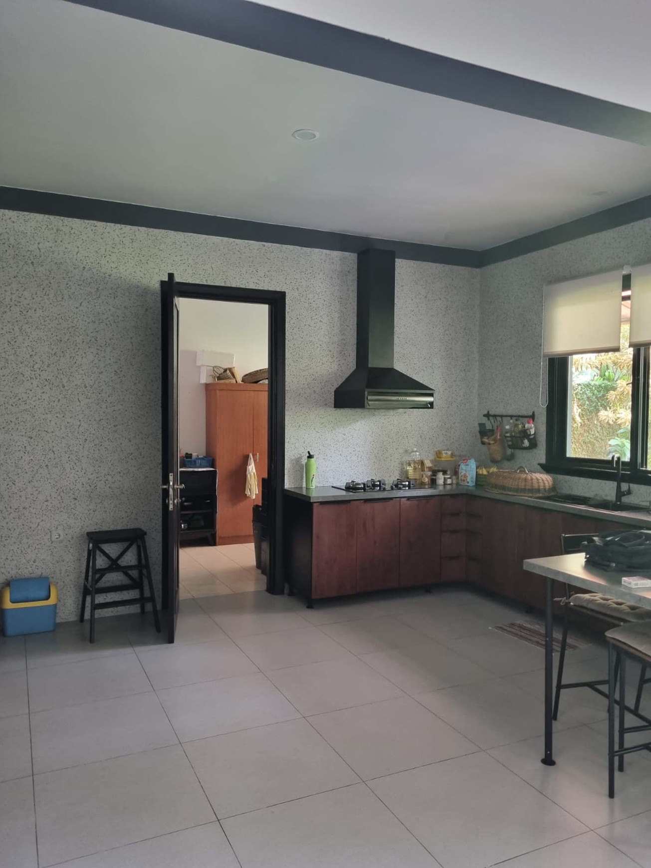 Dijual rumah bagus dalam cluster di Jagakarsa dengan security 24 jam
