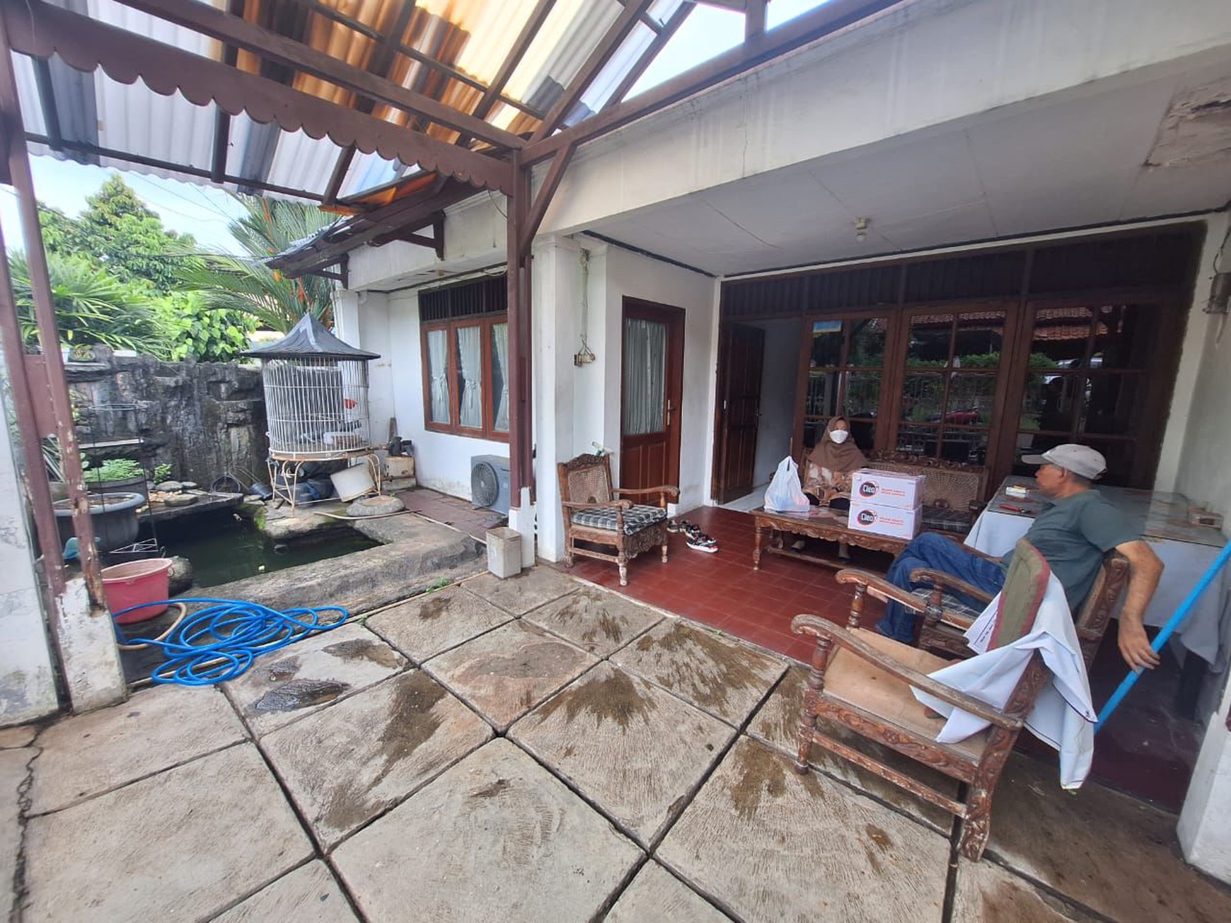Dijual cepat rumah dekat stasiun MRT Lebak Bulus cocok untuk hunian atau kos-kosan