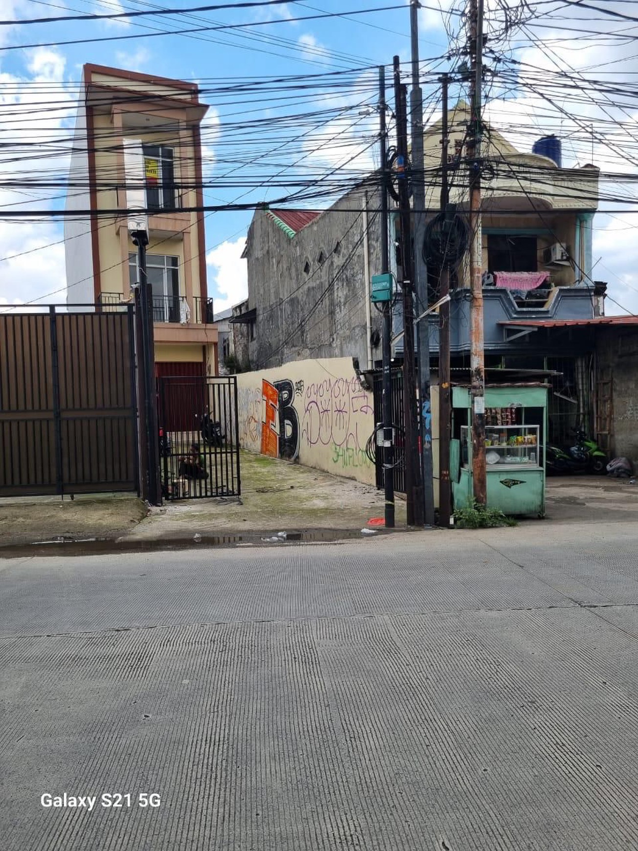 Dijual ruko di Condet