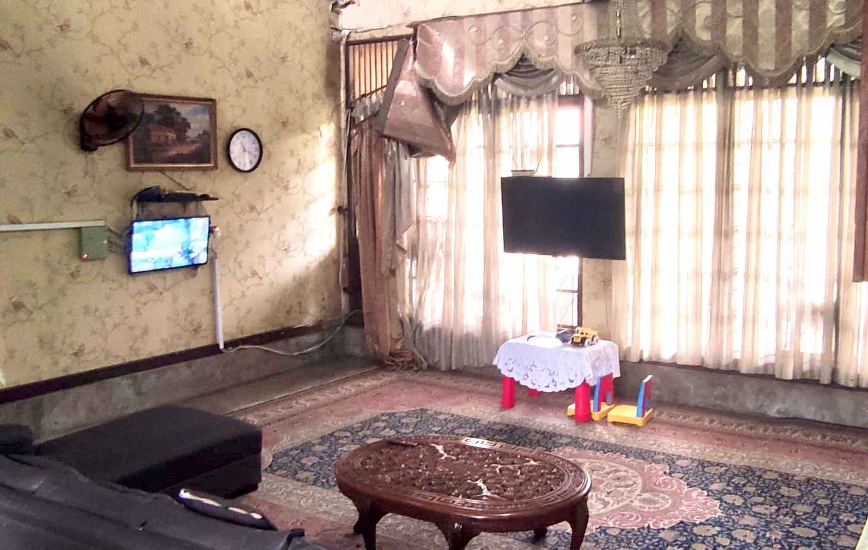 :Dijual rumah di Limo