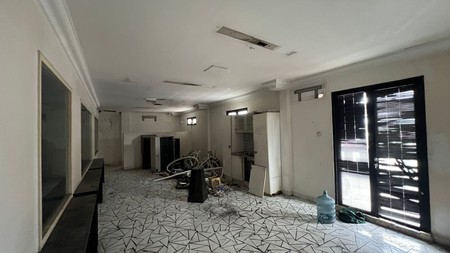 Disewakan Ruang Usaha Cocok Untuk Jadi Usaha Resto dan Jadi Kantor di Cikajang