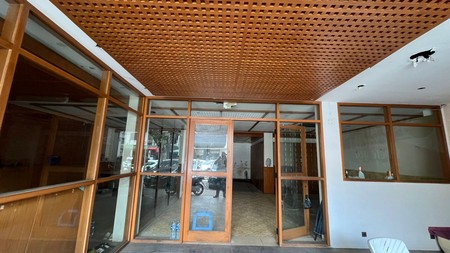 Disewakan Ruang Usaha Cocok Untuk Jadi Usaha Resto dan Jadi Kantor di Cikajang