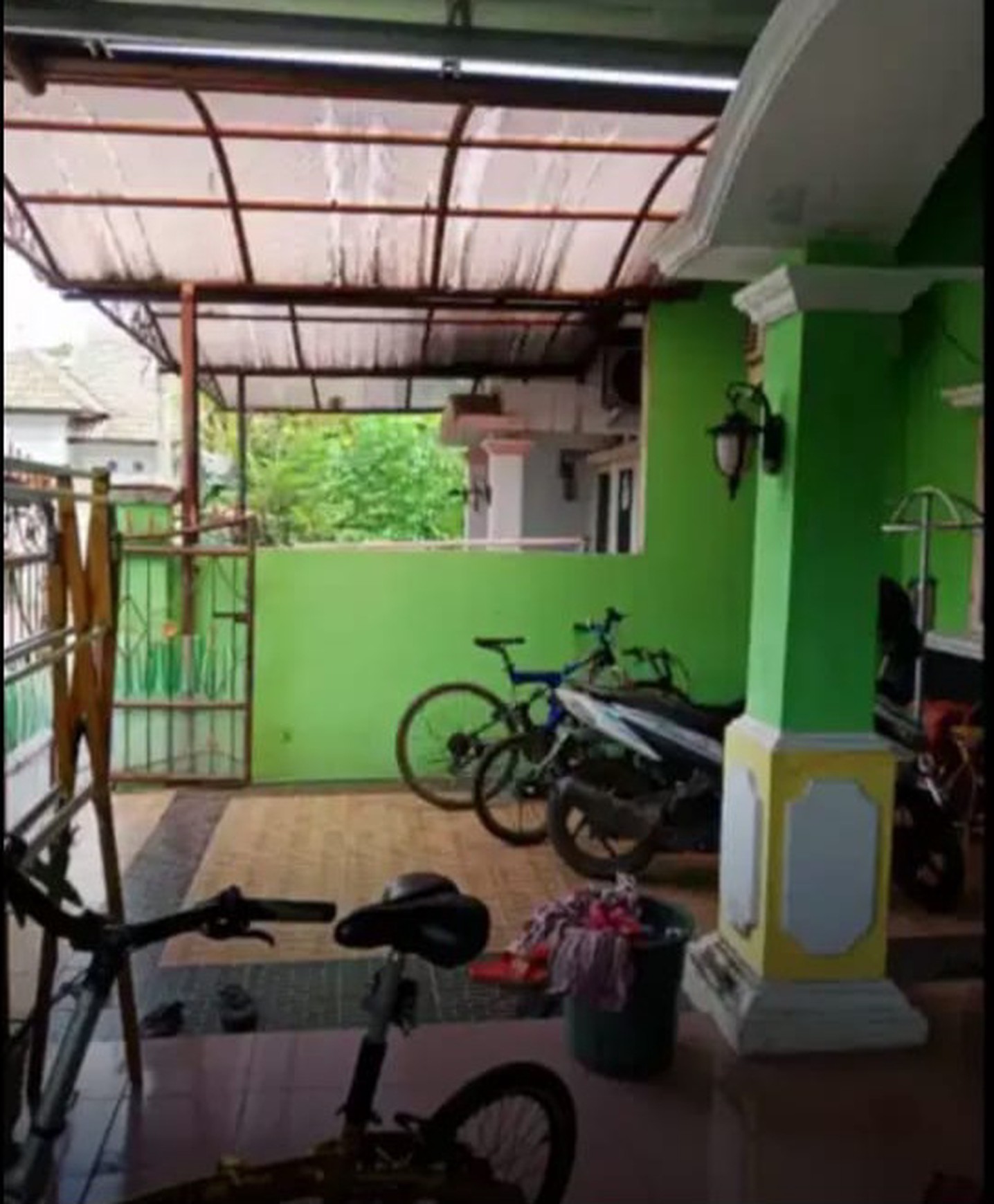 Jual Rugi - Rumah di Vila Nusa Indah 5 Ciangsana 