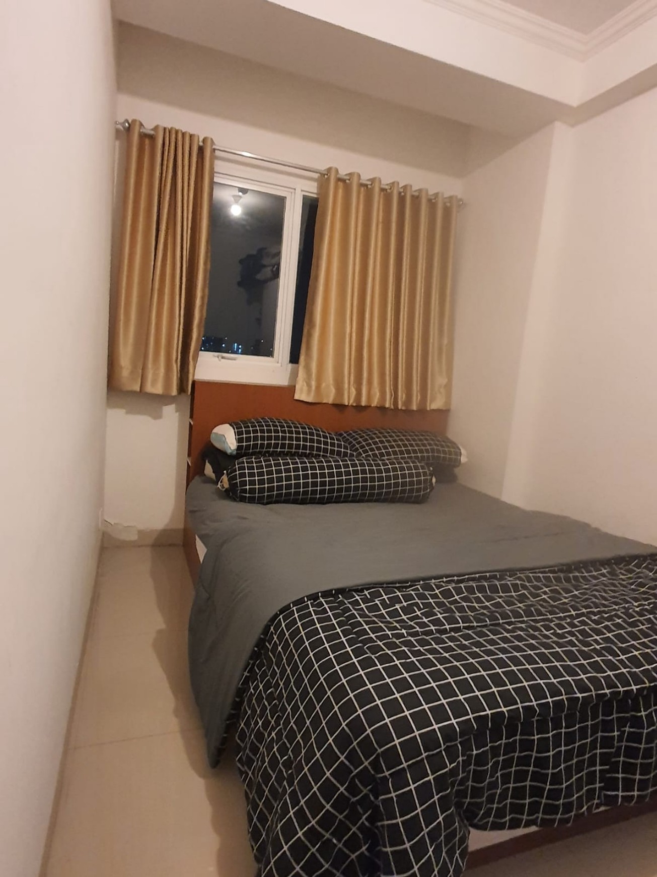 Dijual 1BR furnished lantai 9 Apartemen Signature Park Grande MT Haryono