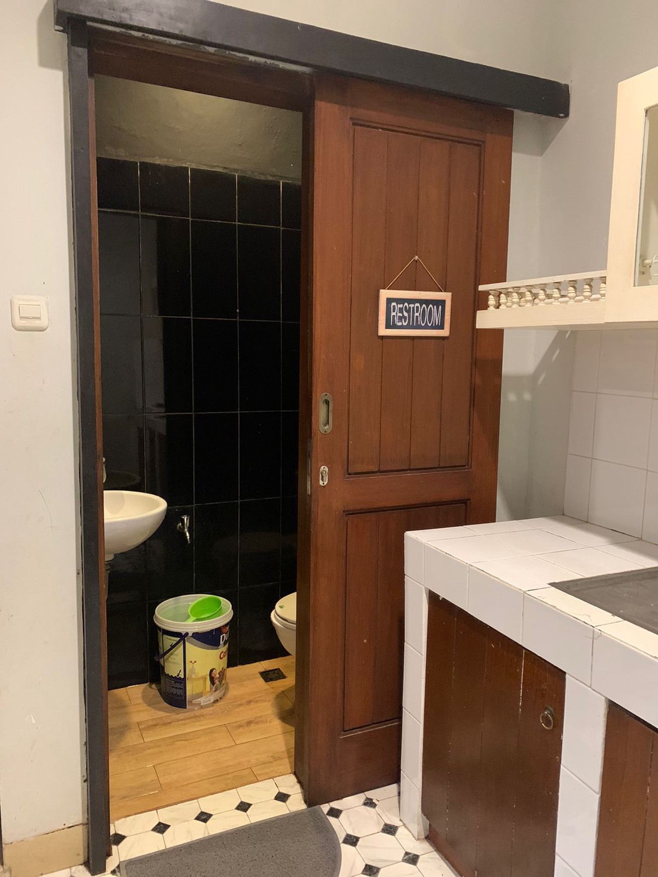 Rumah Bagus Siap Huni Asri di Emerald Terrace, Bintaro Jaya Sektor 9