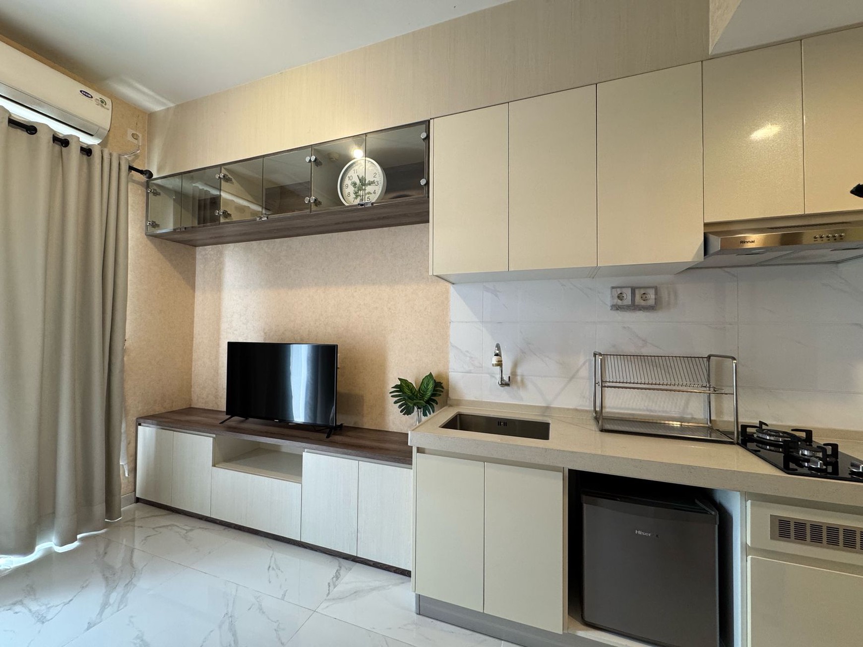 Disewa Brand New Apartemen Sky House BSD, Studio, Fully Furnished, Min. 1th, Siap Huni