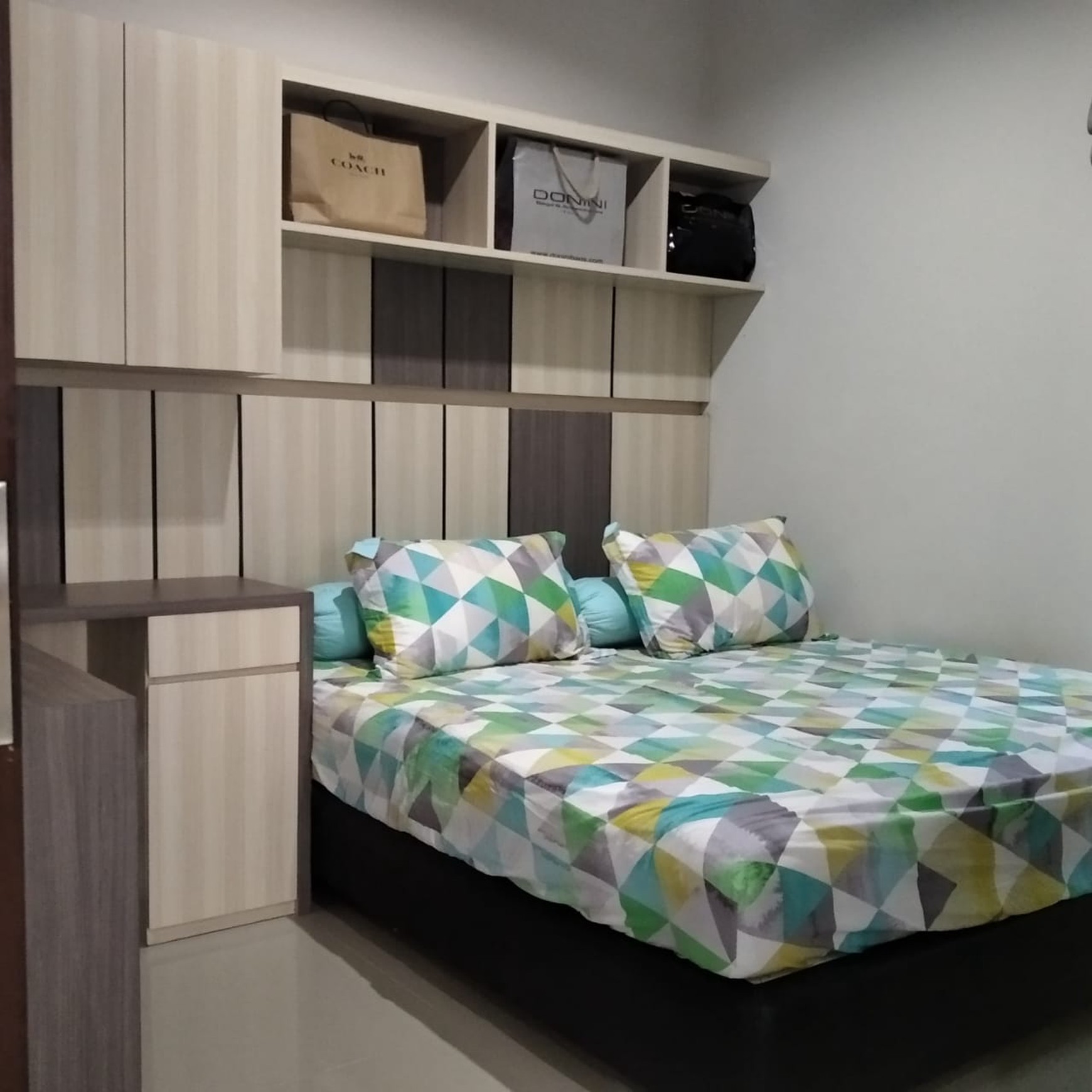 RUMAH CANTIK DENGAN DESAIN MINIMALIS, SIAP HUNI, DI PERUM ADARA CITRA, KALASAN, SLEMAN