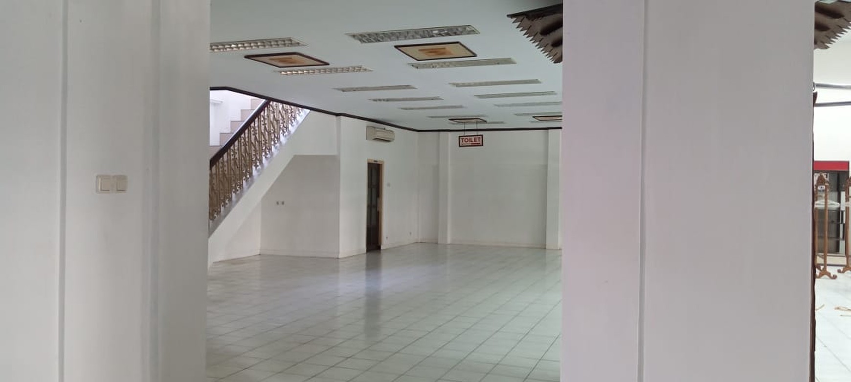 RUANG USAHA STRATEGIS DEKAT PRAWIROTAMAN JOGJAKARTA