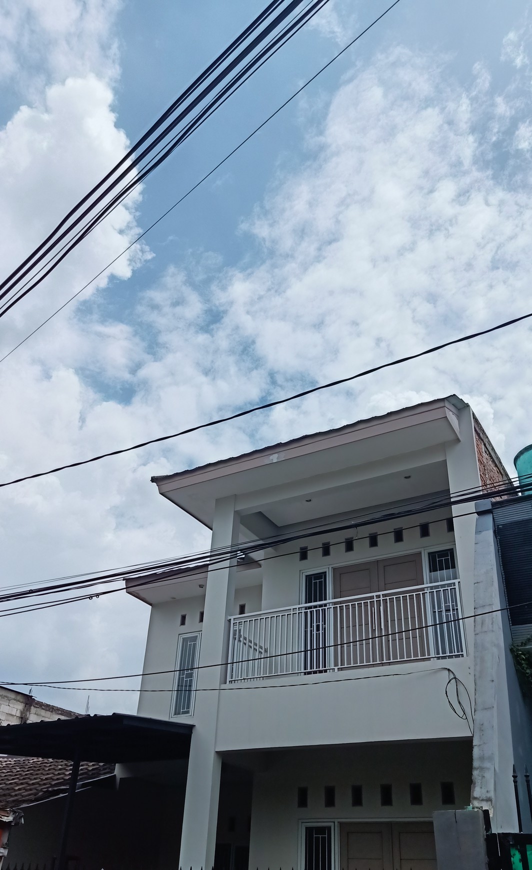 Rumah siap huni di ciputat