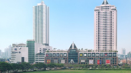 Ruang Kantor  ITC Kuningan Penthouse luas : 215 m2,  strategis, bebas ganjil genap, 5 menit ke LRT Rasuna Said