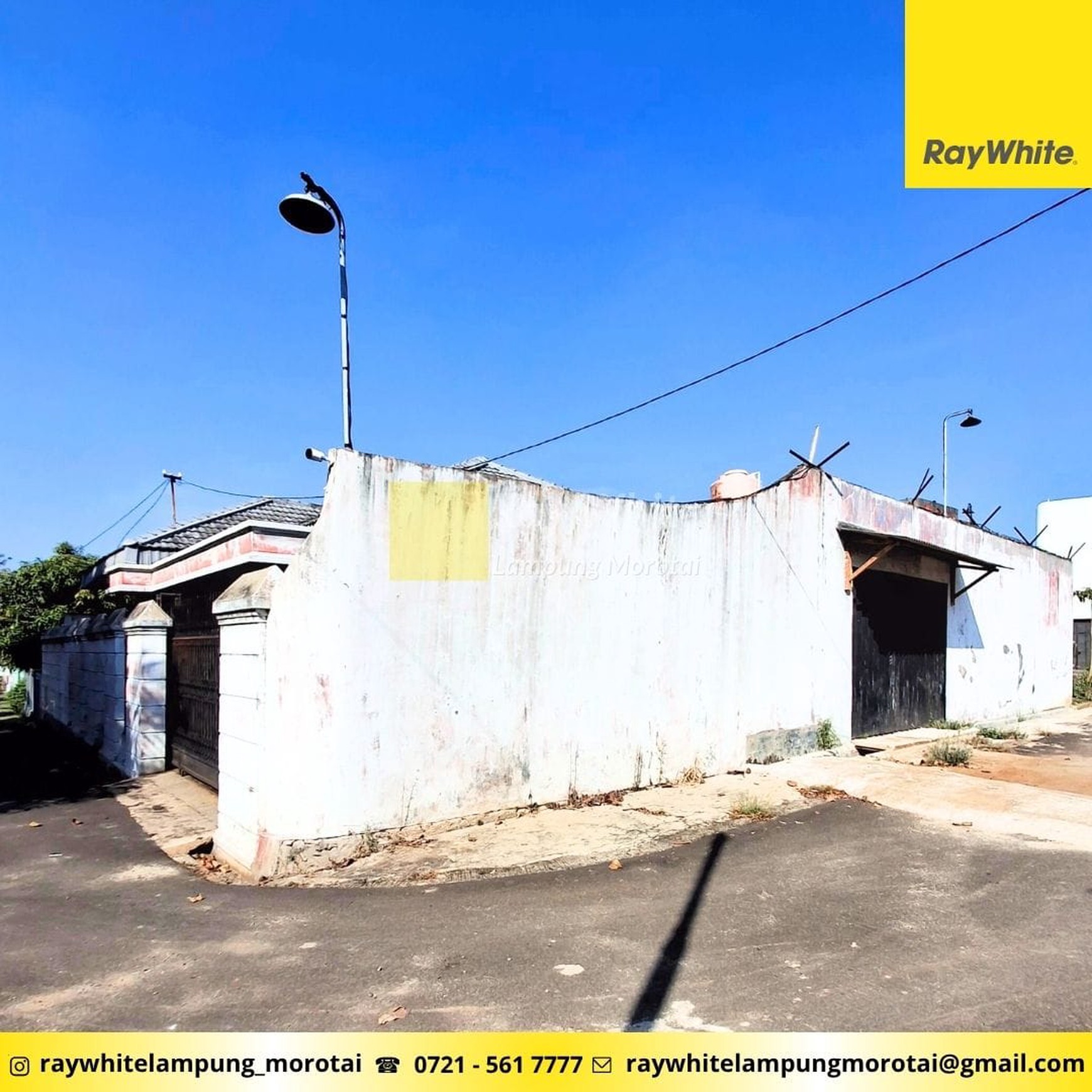 Dijual rumah di Labuhan Ratu 