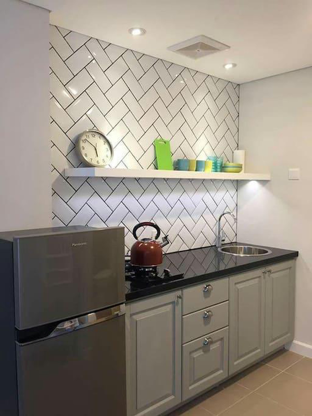 Apartemen Type Studio Full Furnished Siap Huni  Lokasi Ramai dan Strategis @Apartemen Altiz