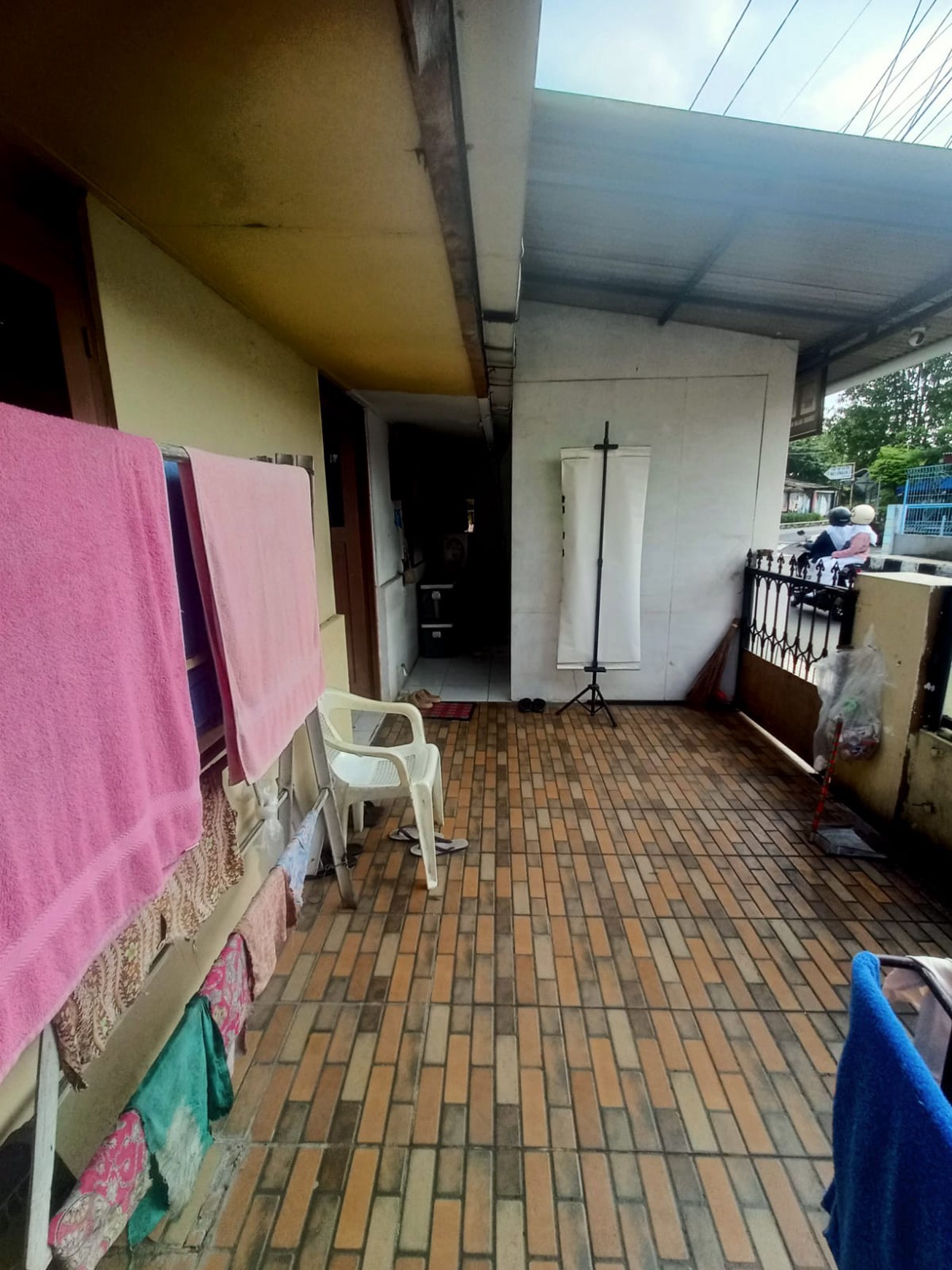 Rumah Cocok Untuk Usaha Lokasi Dekat SMAN 2 Magelang, Magelang Utara