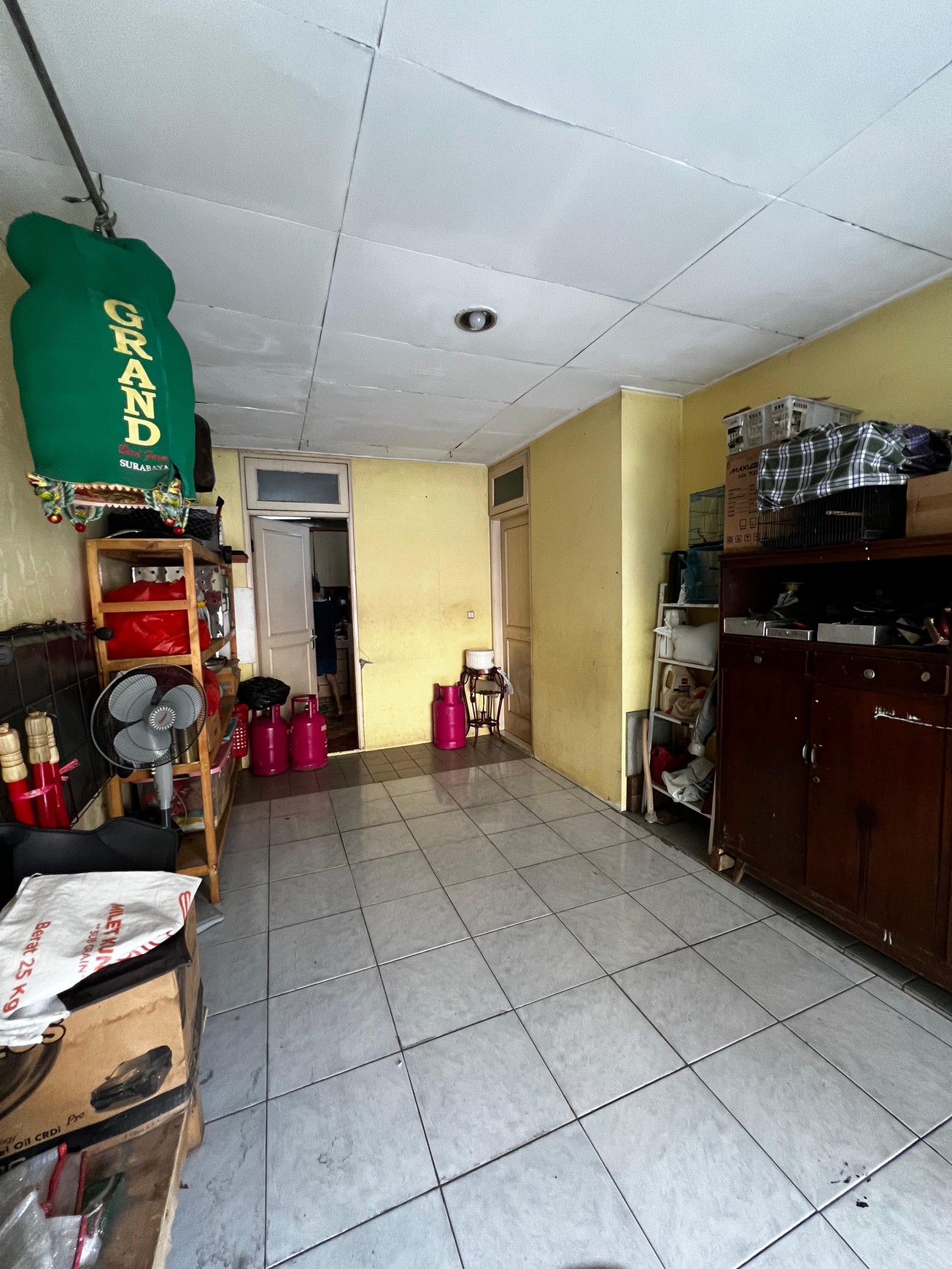 Dijual Rumah Tua Nyaman Siap Huni Duta Garden