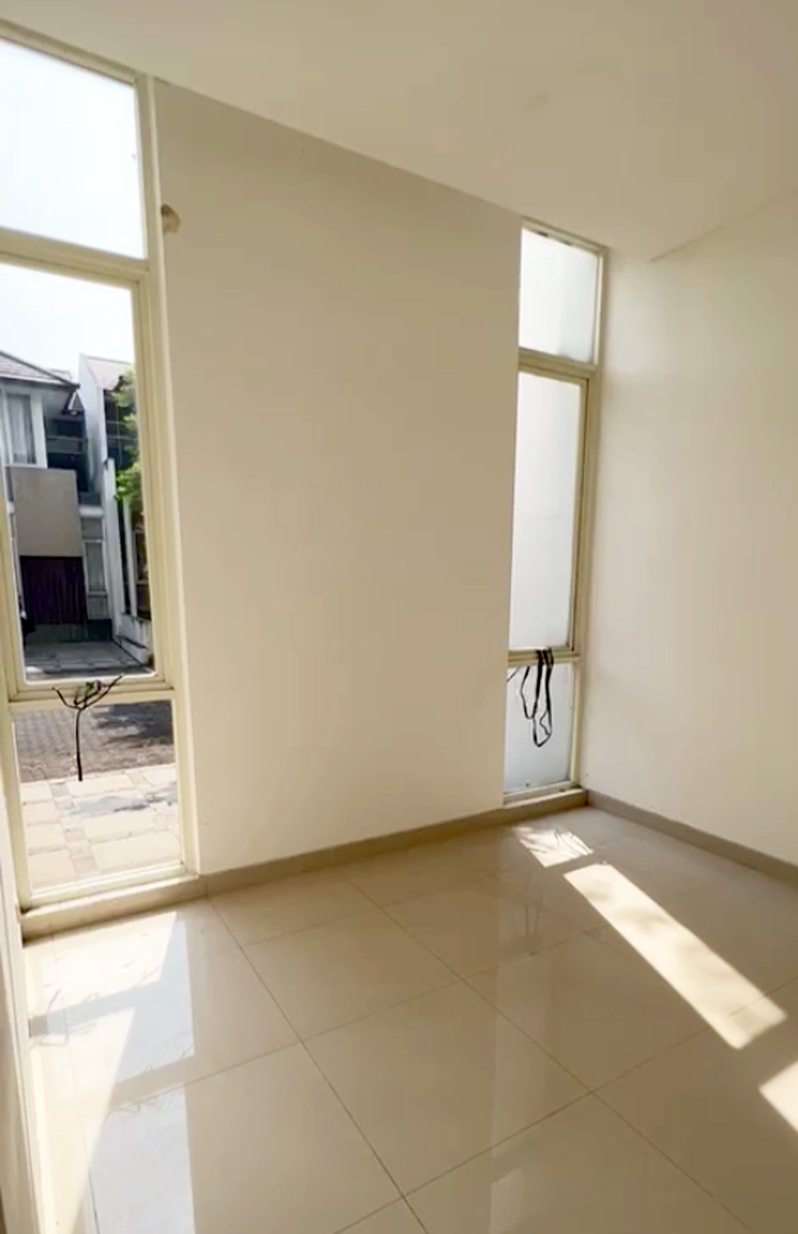 Rumah BARU GRESS !! di Citra Garden Cluster The Peak Malang, 2 Lantai, Siap Huni
