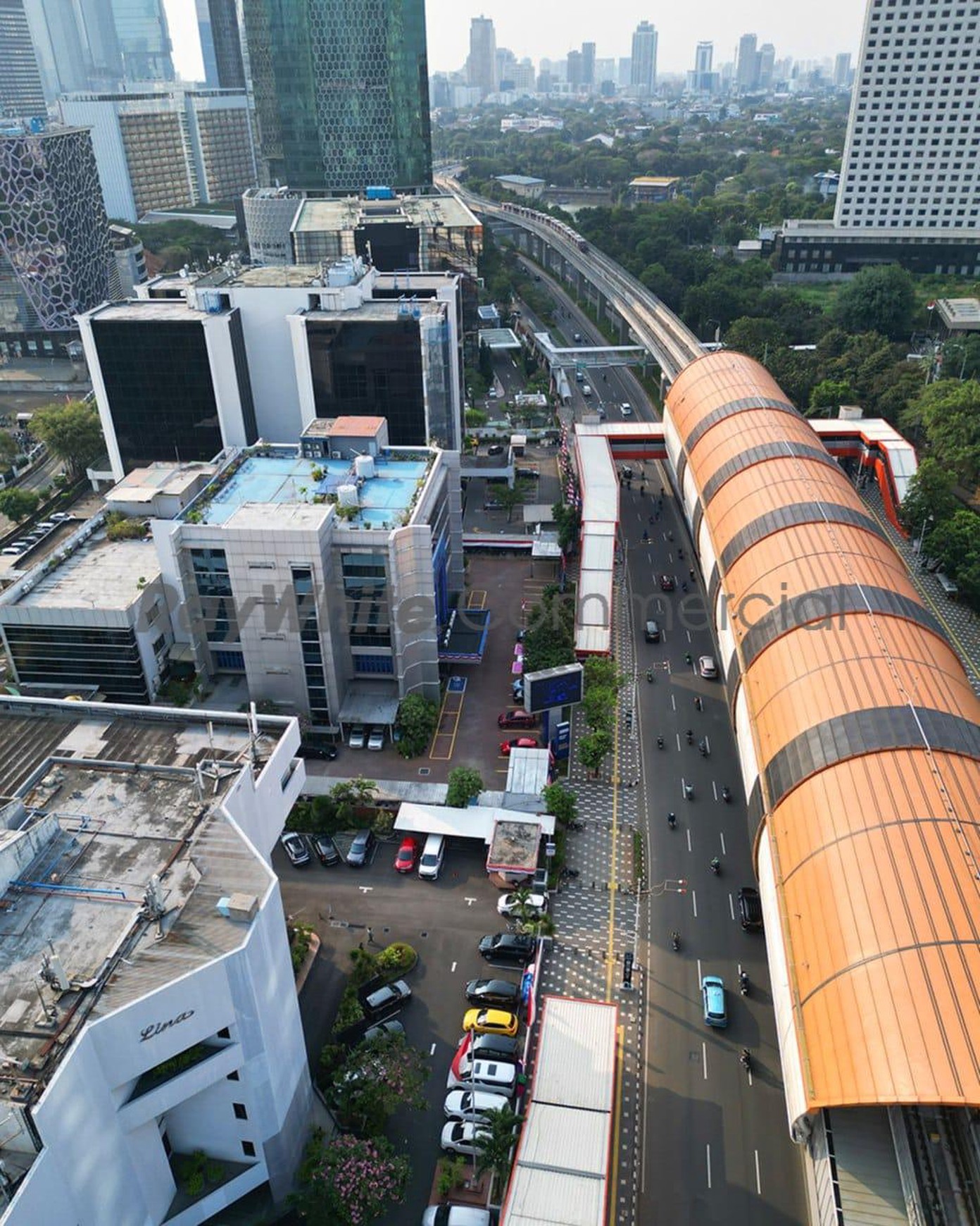 GEDUNG KANTOR RASUNA SAID KUNINGAN. 5 LANTAI. ZONA KOMERSIAL BISNIS