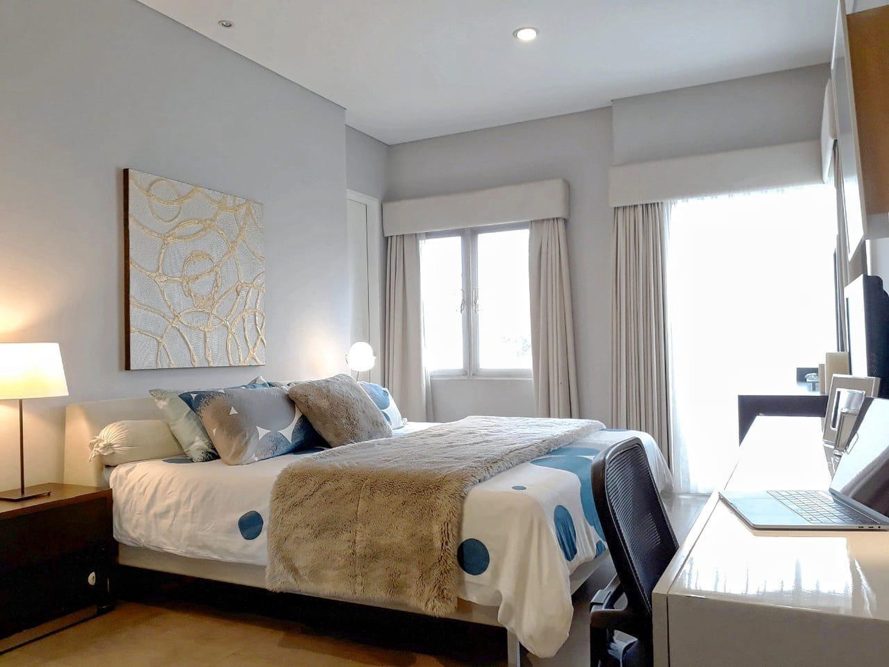 Rumah Di Pondok Ranji Semi Furnished 2½ Lantai KT 4 KM 3 sudah SHM
