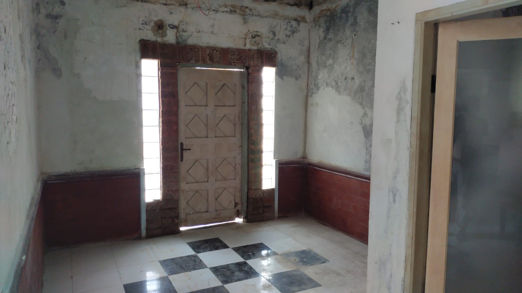 Miliki Rumah Ideal 2 Lantai di Nirwana Executive - Strategis & Nyaman!