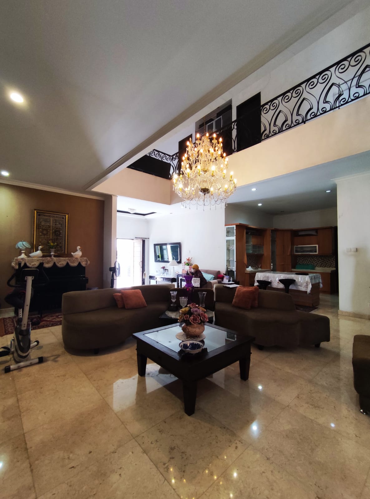 Dijual Rumah di Jl. Yado  Radio dalam Jakarta Selatan