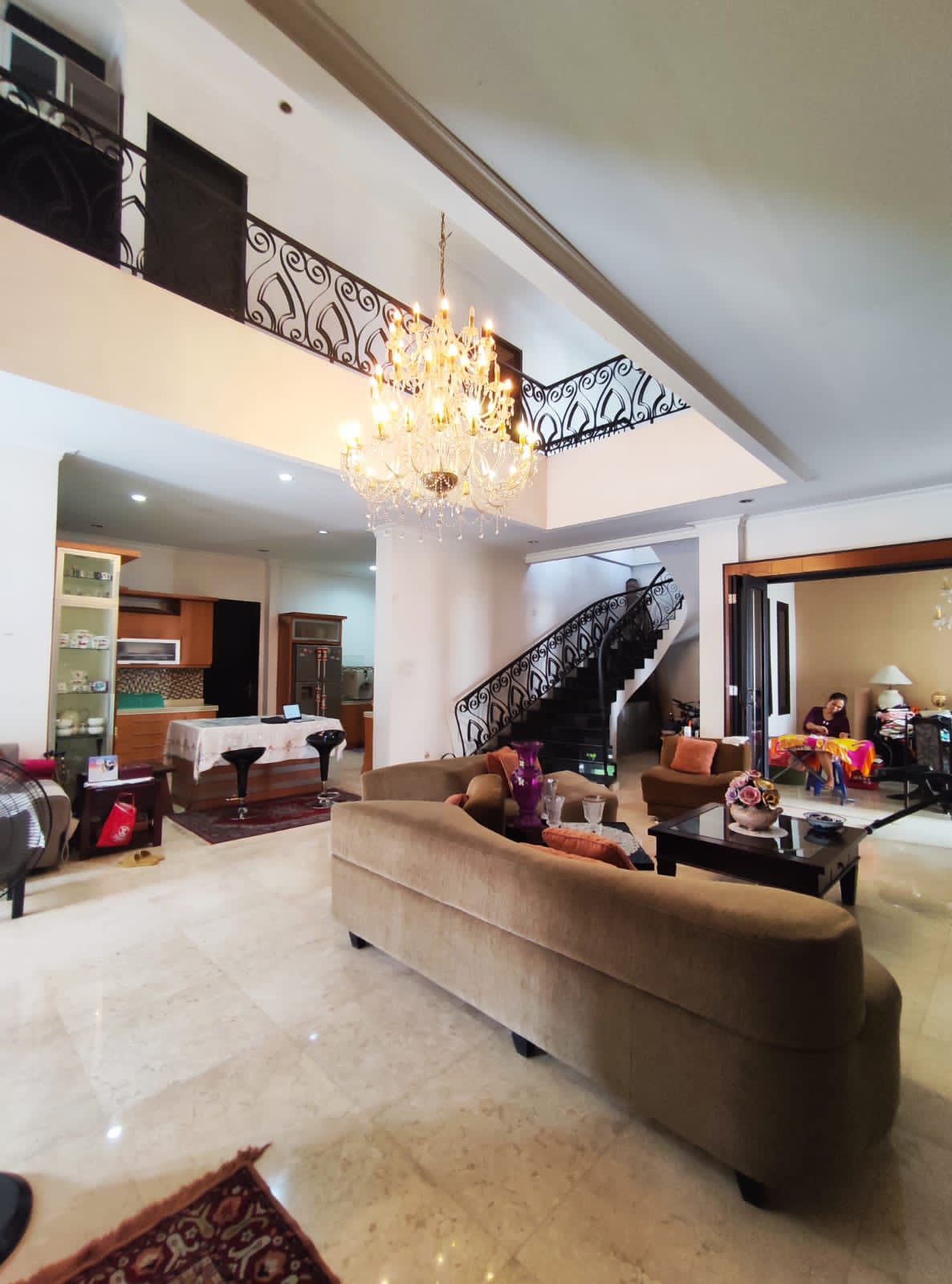 Dijual Rumah di Jl. Yado  Radio dalam Jakarta Selatan