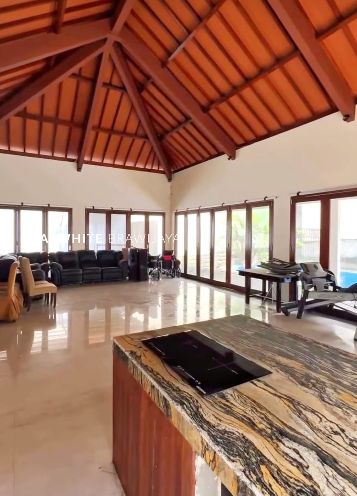 Villa Style Bali Siap Huni Area Sentul City