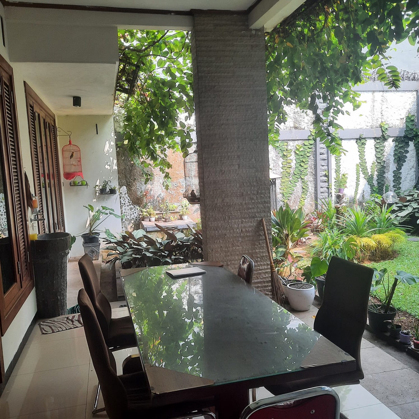 Turun Harga Lagi. Rumah Dijual di Kucica Bintaro Jaya Sektor 9 Harga Rp. 3,9 M LT 221 LB 230