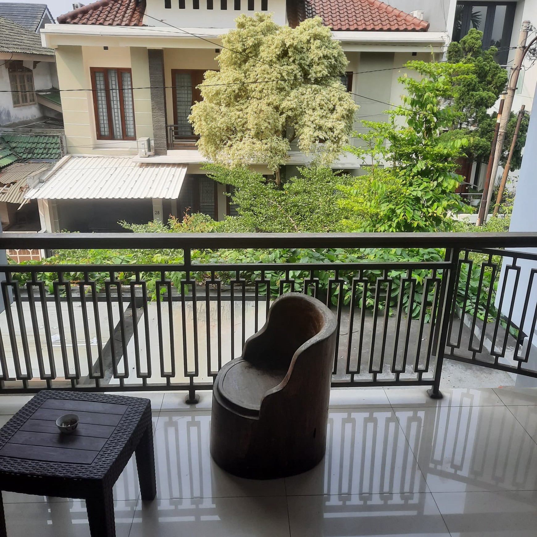 Turun Harga Lagi. Rumah Dijual di Kucica Bintaro Jaya Sektor 9 Harga Rp. 3,9 M LT 221 LB 230