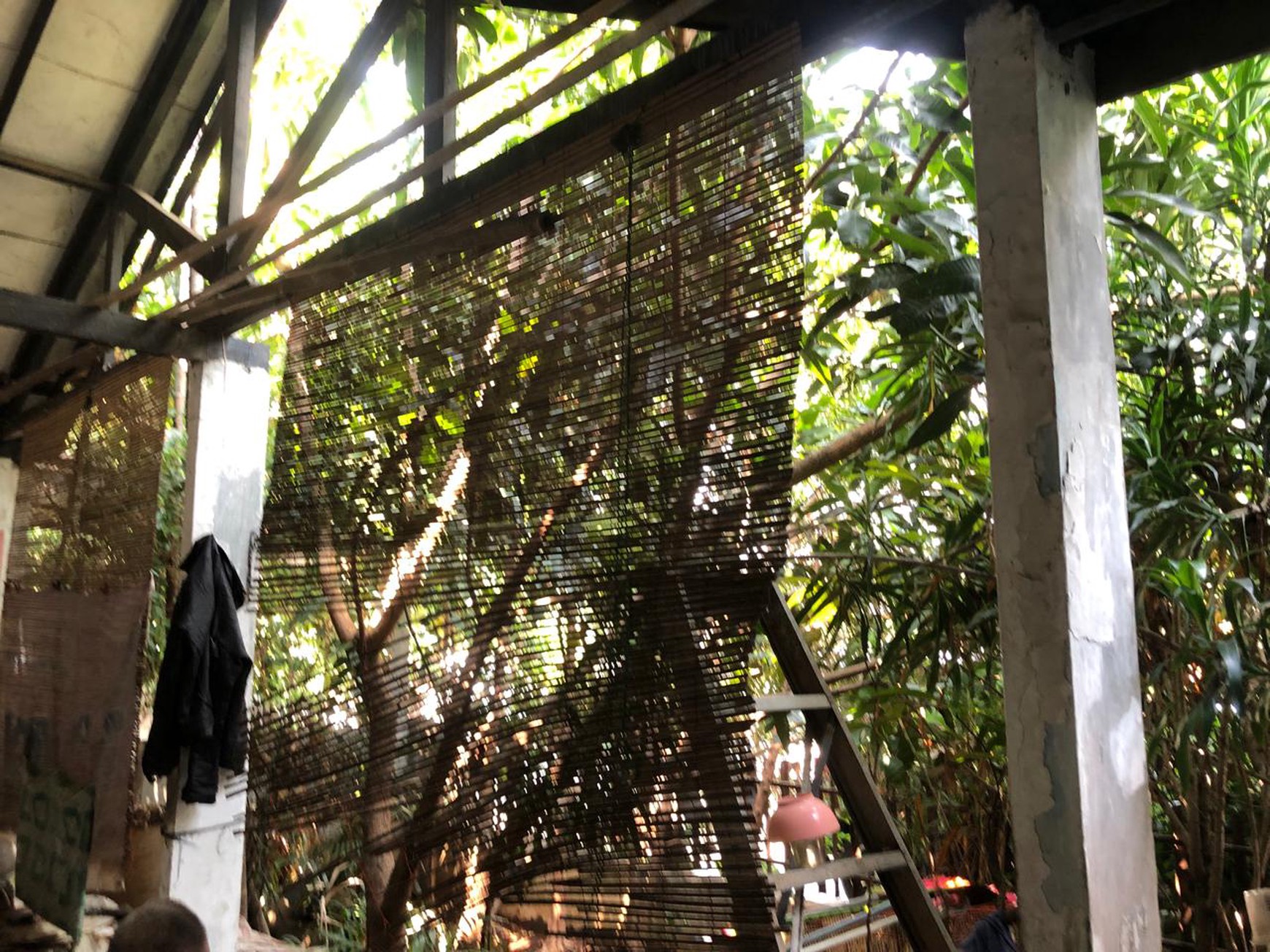 Di jual Rumah Lama  di Jl Gandaria Kramat Pela Kebayoran Baru Jakarta Selatan 