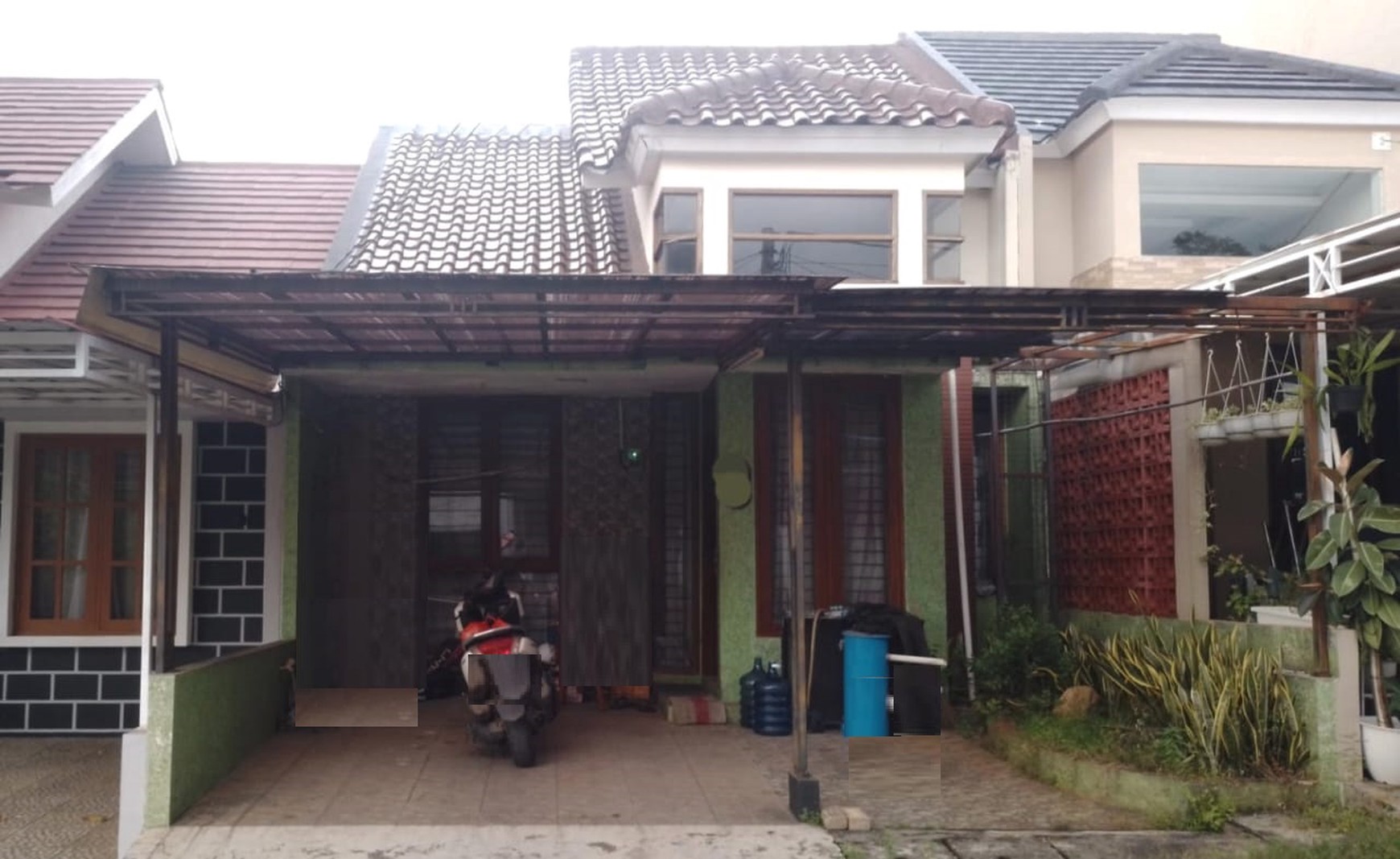 Rumah minimalis, bebas banjir dekat dengan Mall BXC