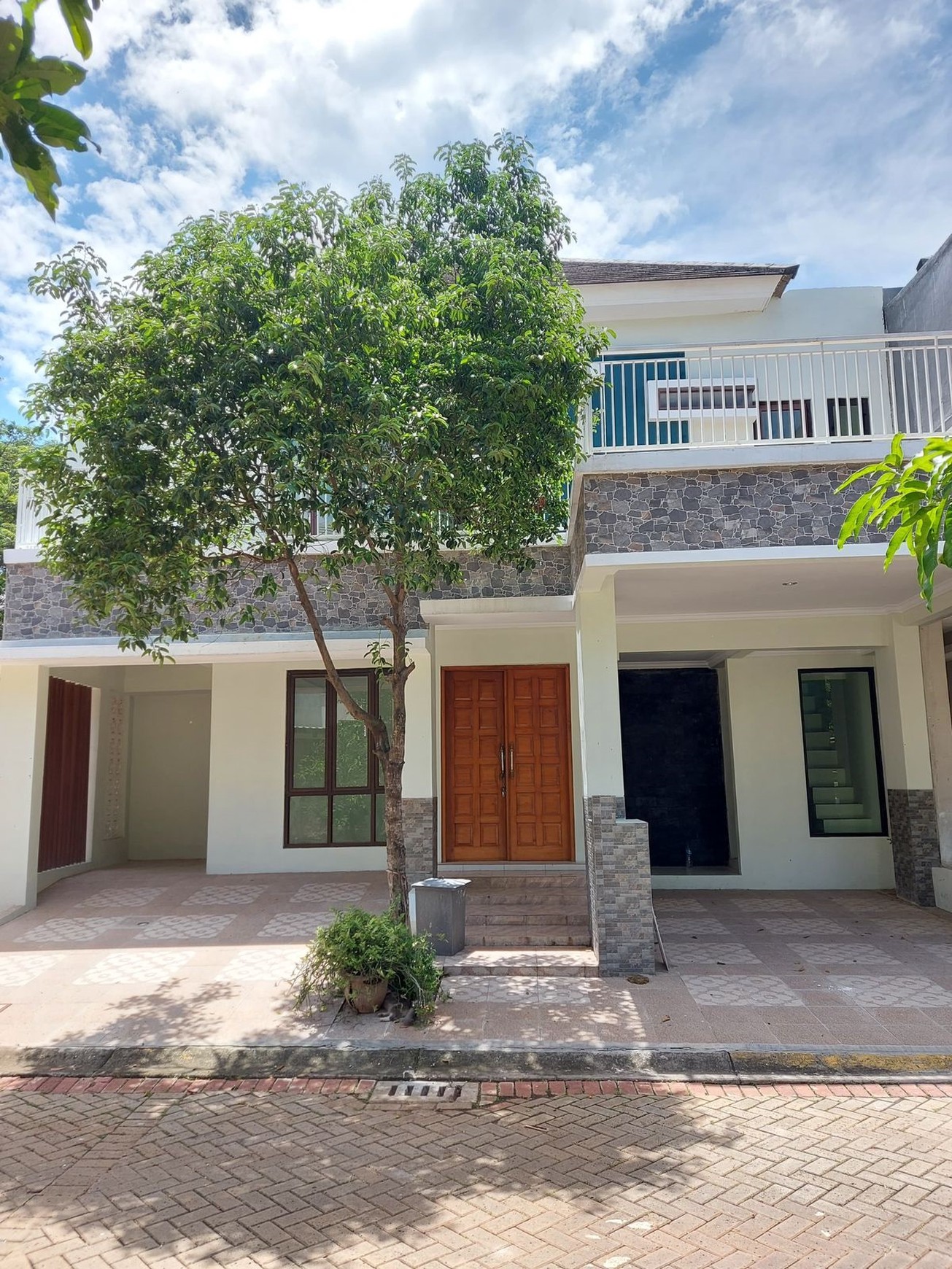 HOT SALE Rumah hook, bagus minimalis modern dalam Cluster di Bintaro Sektor 9.